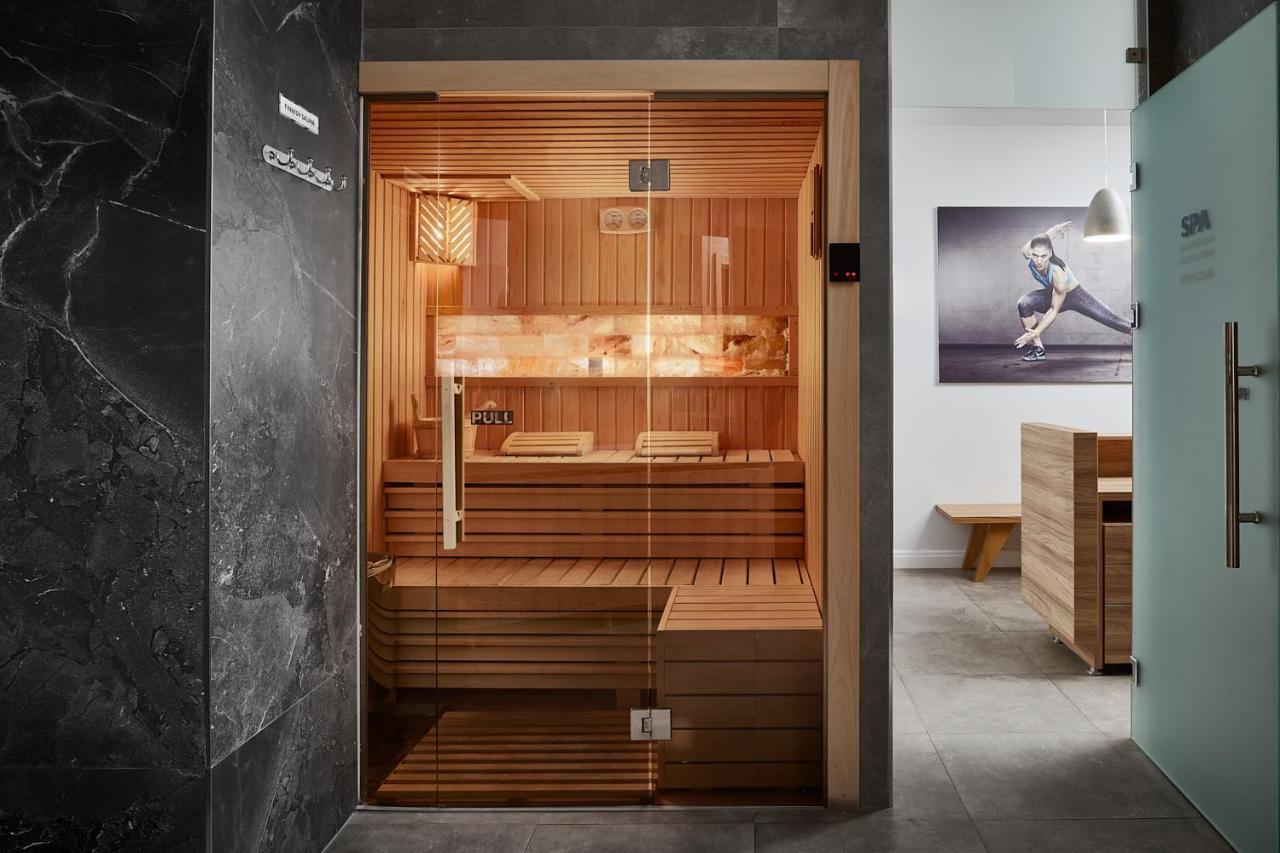 Hotel Panoramika Design&Spa Skopje Buitenkant foto