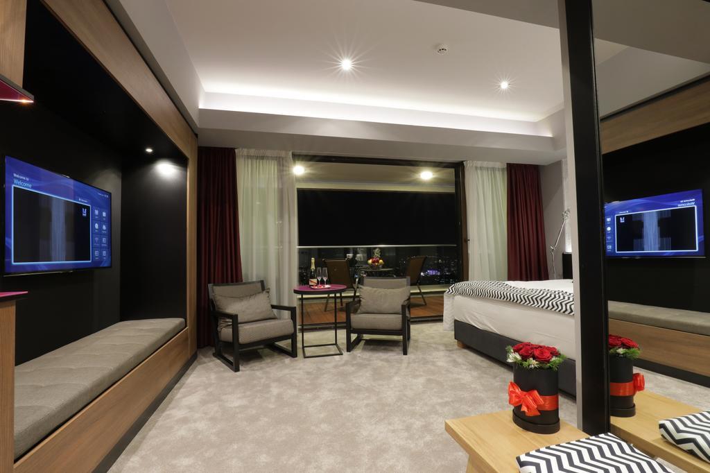 Hotel Panoramika Design&Spa Skopje Buitenkant foto